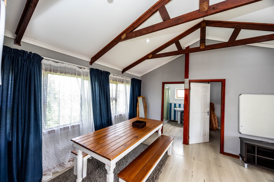 6 Bedroom Property for Sale in Kaysers Beach Eastern Cape